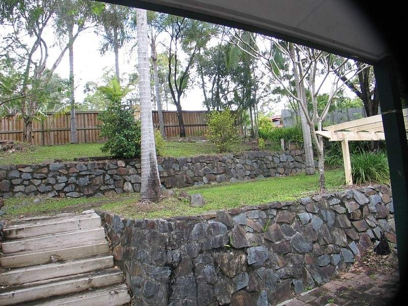 92 The Domain, Nerang QLD 4211