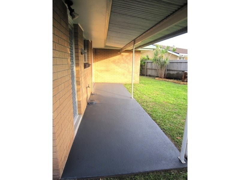 32 T E Peters Drive, Broadbeach Waters QLD 4218