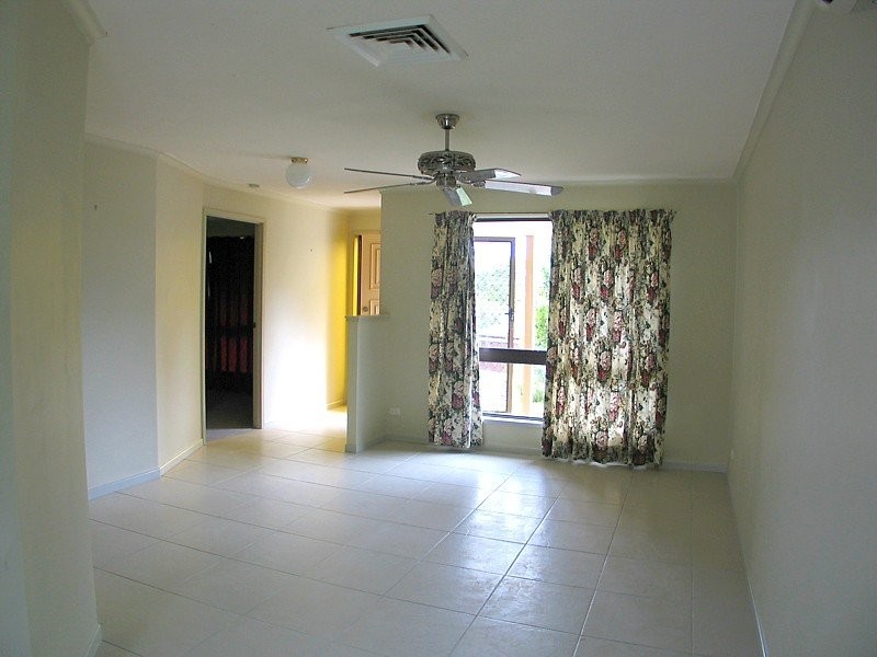 3 Cambridge Court, Carrara QLD 4211