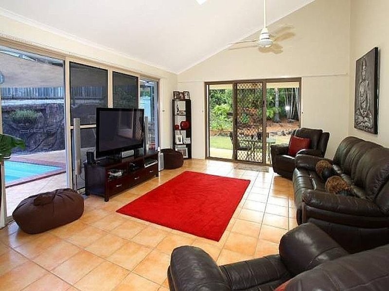 41 Huntingdale Crescent, Robina QLD 4226