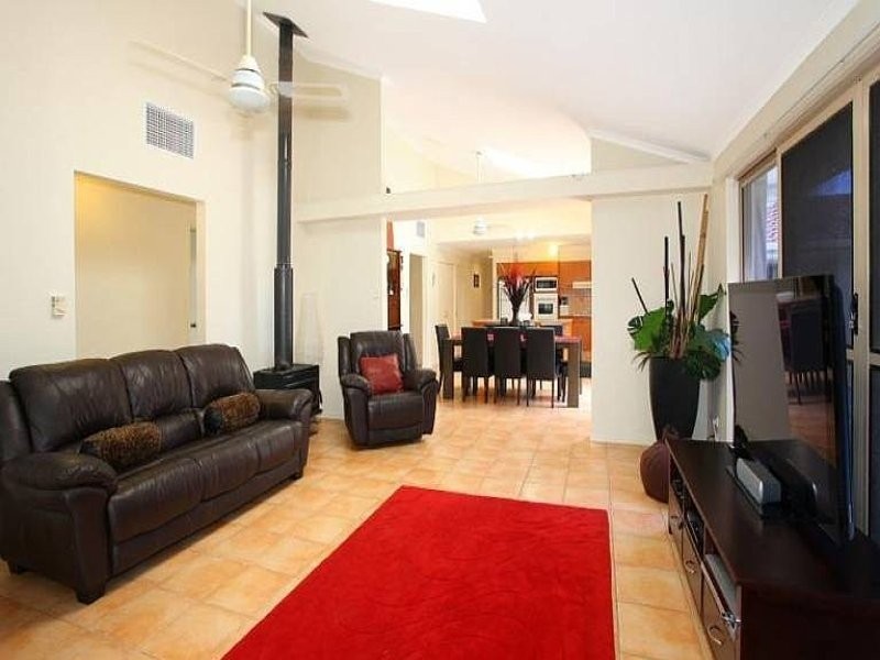 41 Huntingdale Crescent, Robina QLD 4226