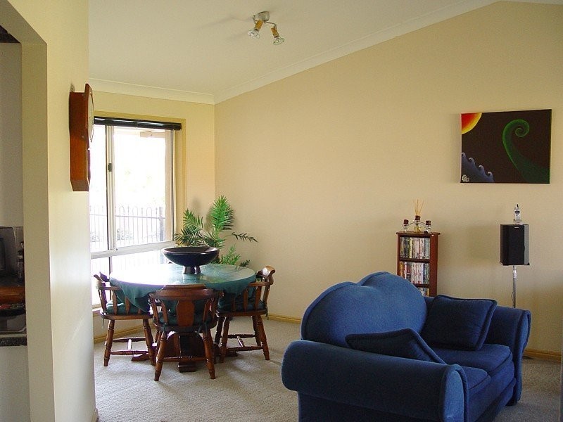 1 Peal Court, Carrara QLD 4211