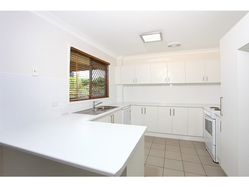 23 Murev Way, Carrara QLD 4211