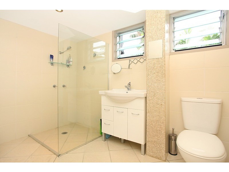 23 Murev Way, Carrara QLD 4211