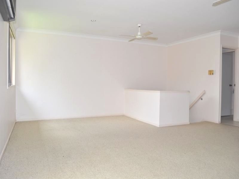 3/8 Kilpatrick Court, Highland Park QLD 4211