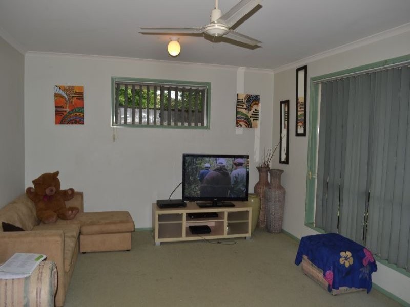 12 Knight Crescent, Nerang QLD 4211