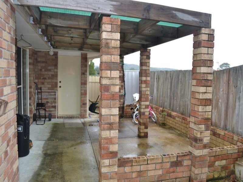 12 Knight Crescent, Nerang QLD 4211