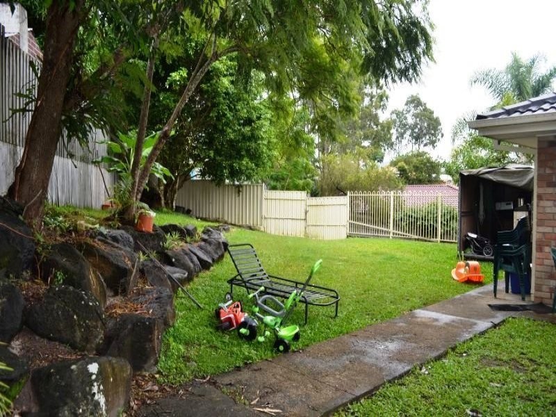 12 Knight Crescent, Nerang QLD 4211