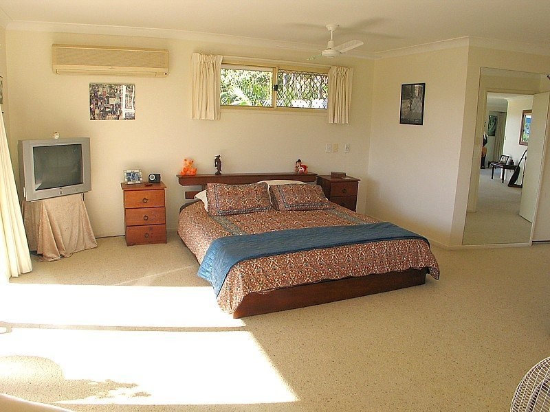 10 Quartz Pl, Carrara QLD 4211