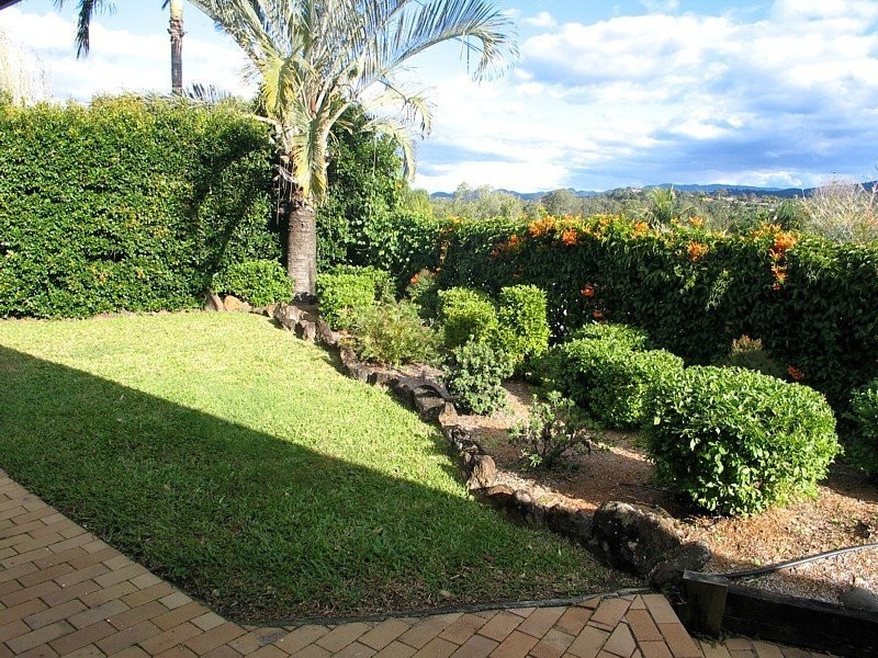 10 Quartz Pl, Carrara QLD 4211