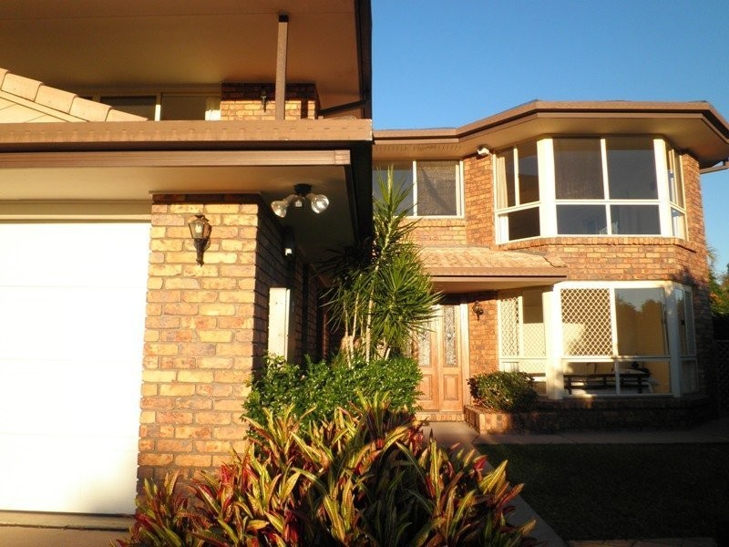 10 Quartz Pl, Carrara QLD 4211