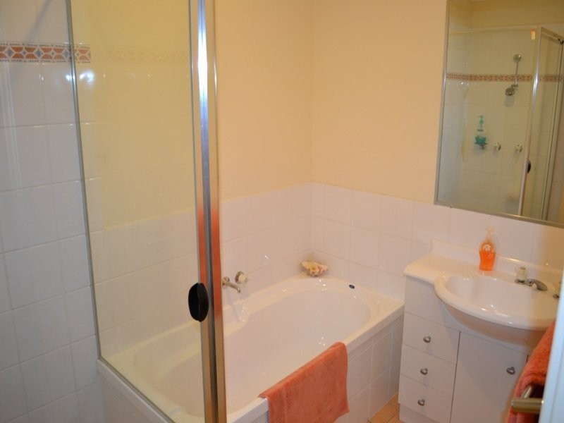 26/9 Rata Place, Nerang QLD 4211