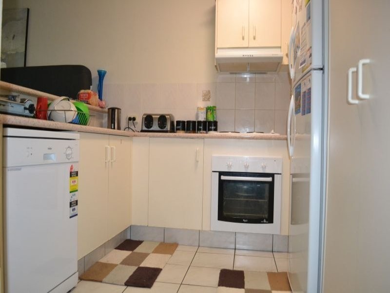 69/102 Alexander Drive, Highland Park QLD 4211