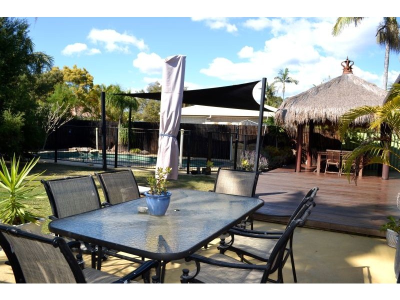 4 St. Petersburg Place, Nerang QLD 4211