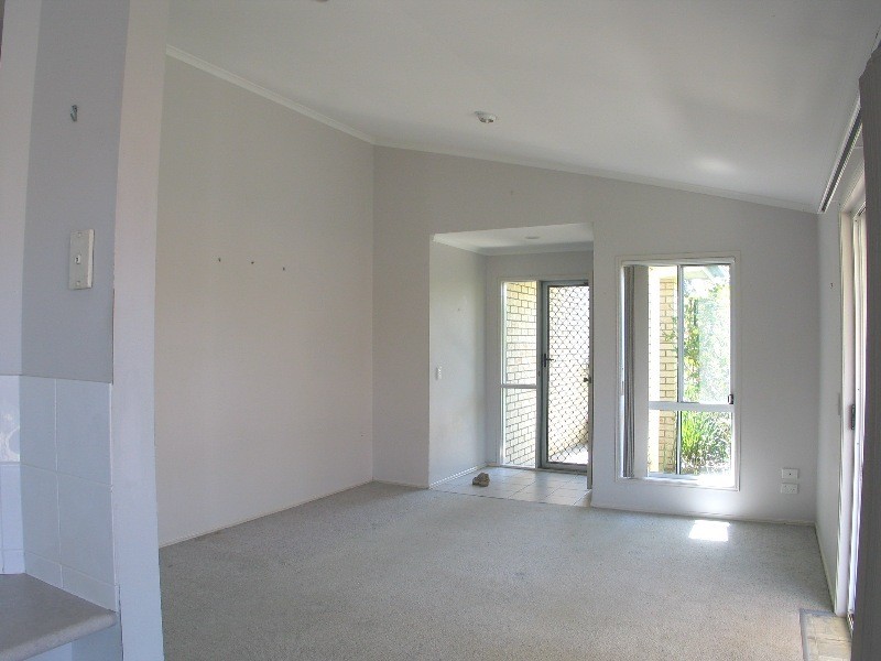 4 inverness crt, Nerang QLD 4211