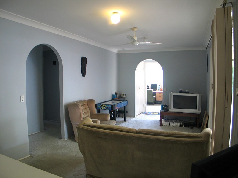 18 Farro Ct, Carrara QLD 4211