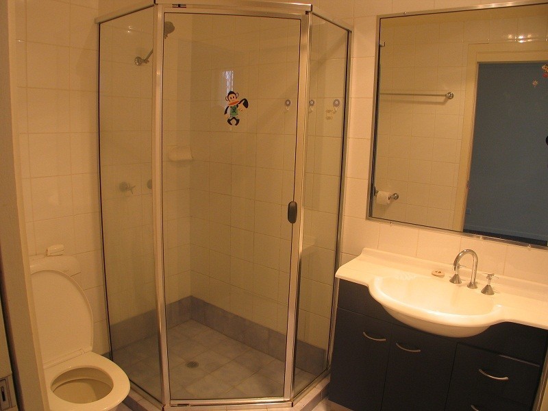 18/130 Marine Pde, Southport QLD 4215