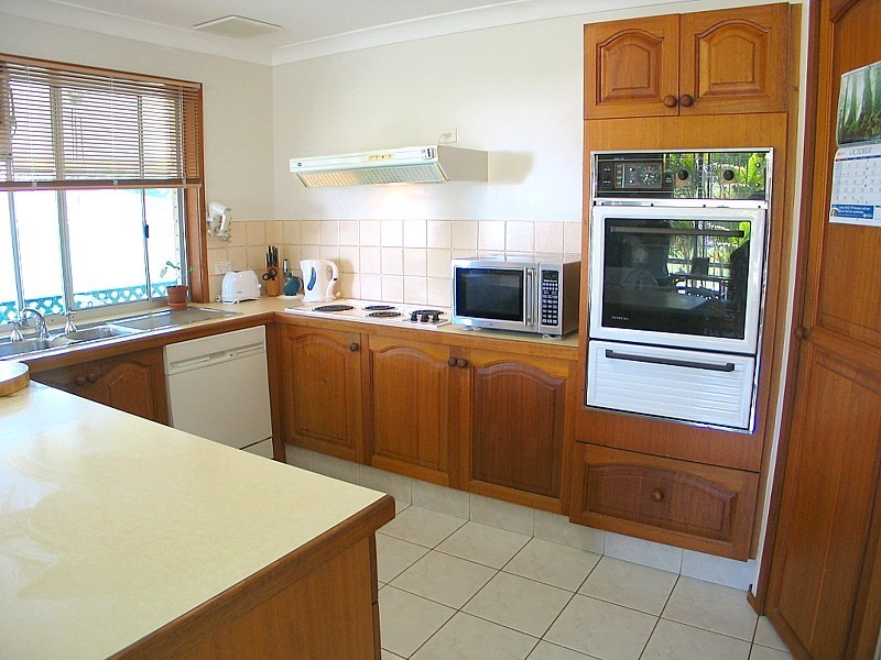 1 Perth Square, Highland Park QLD 4211