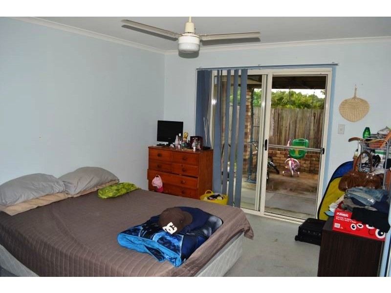 12 Knight Cres, Nerang QLD 4211
