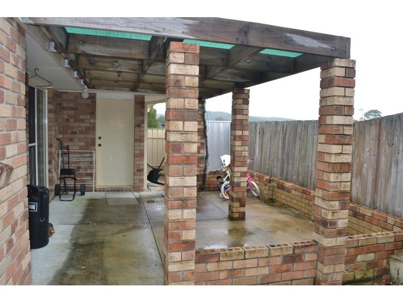 12 Knight Cres, Nerang QLD 4211