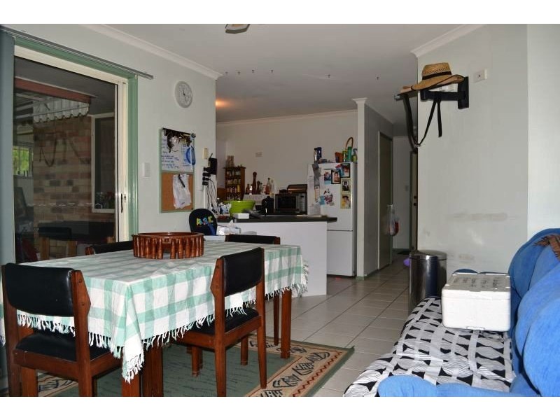 12 Knight Cres, Nerang QLD 4211