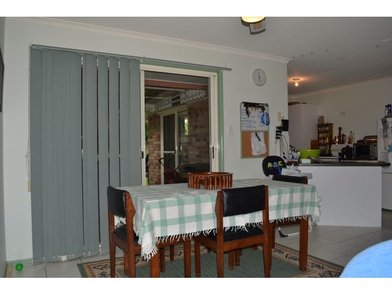 12 Knight Cres, Nerang QLD 4211