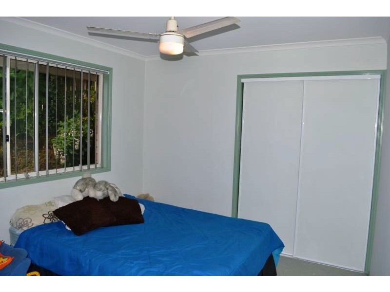 12 Knight Cres, Nerang QLD 4211