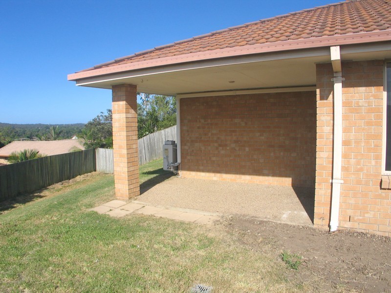 1 Winchester Drive, Nerang QLD 4211