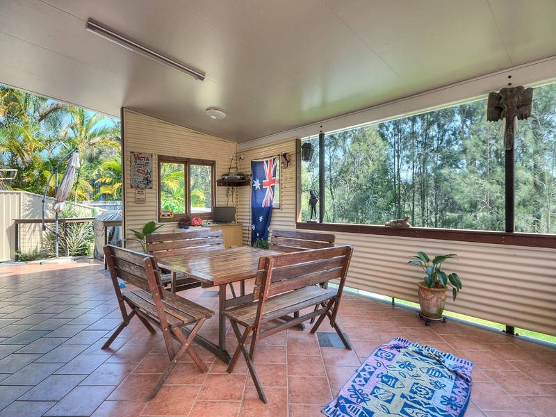 3 Lark Court, Carrara QLD 4211