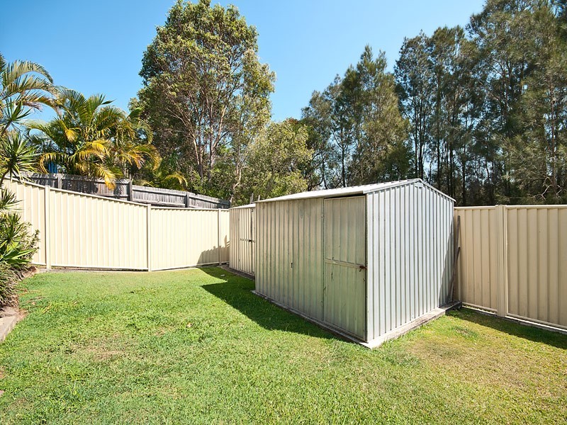 3 Lark Court, Carrara QLD 4211