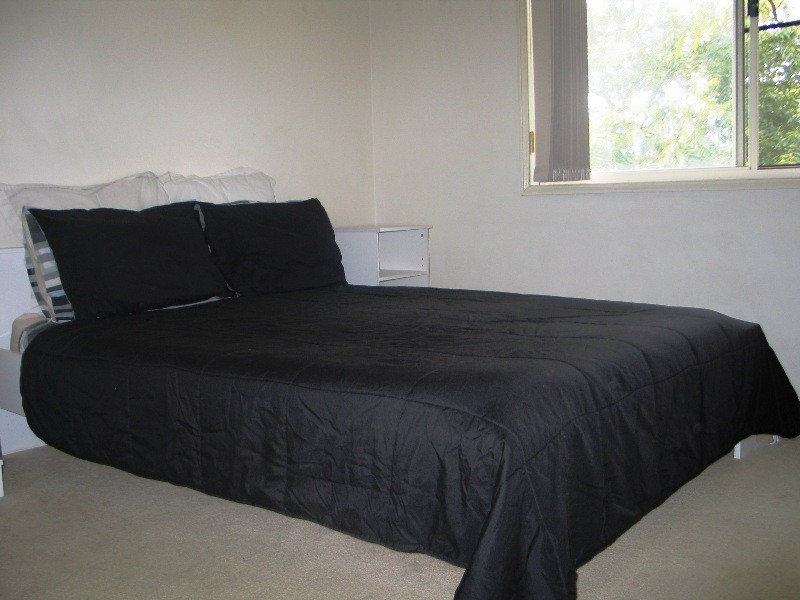 Highland Park QLD 4211