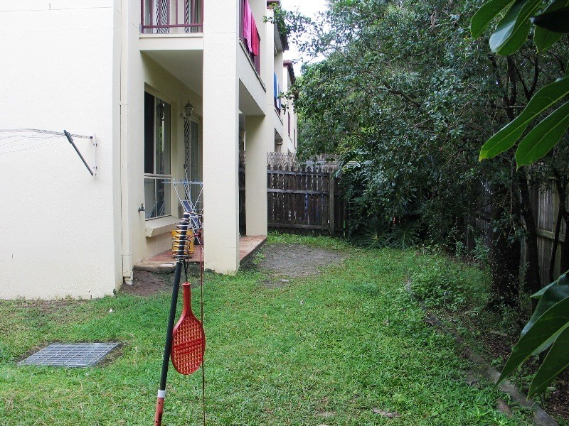 Highland Park QLD 4211