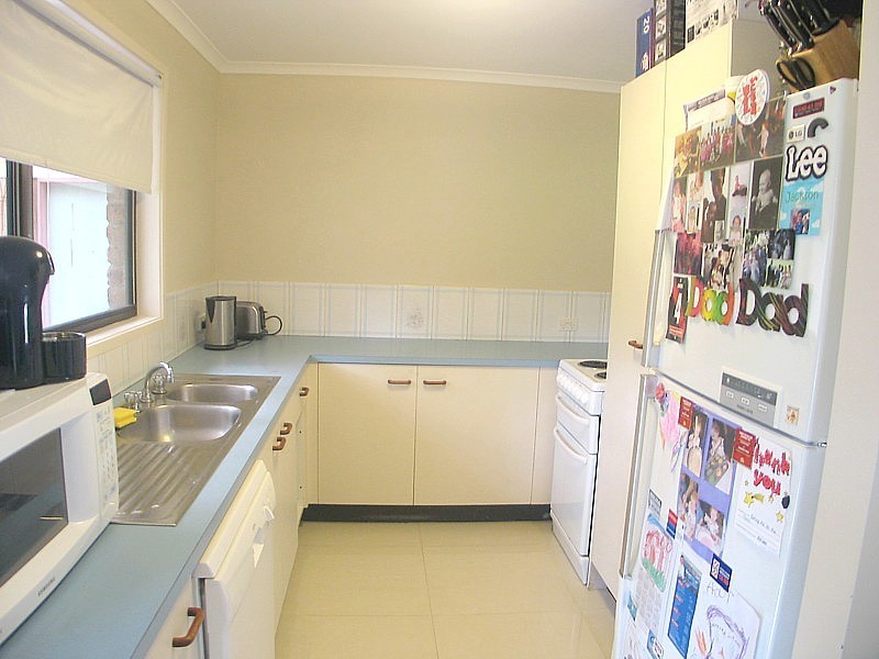 24 Minugh Court, Carrara QLD 4211