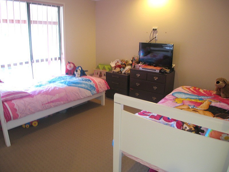 24 Minugh Court, Carrara QLD 4211