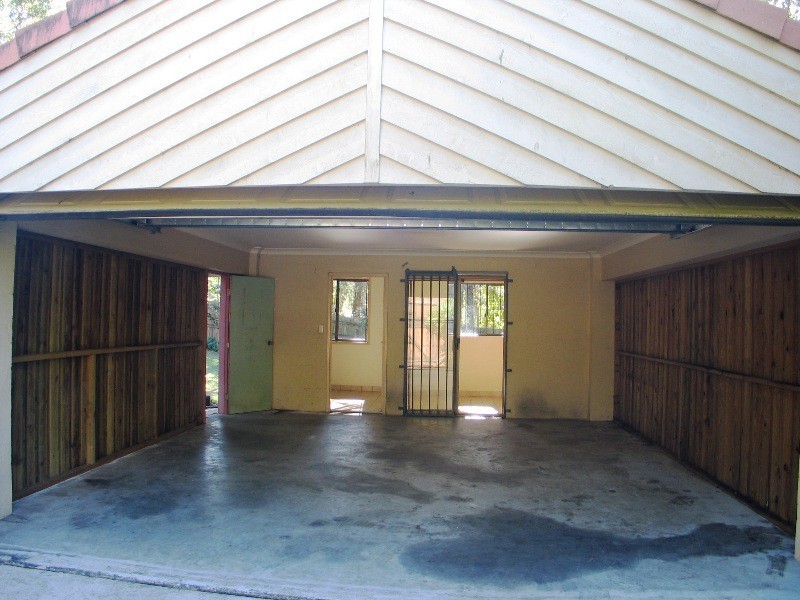 24 Minugh Court, Carrara QLD 4211