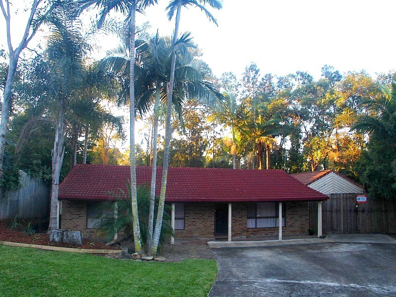 24 Minugh Court, Carrara QLD 4211