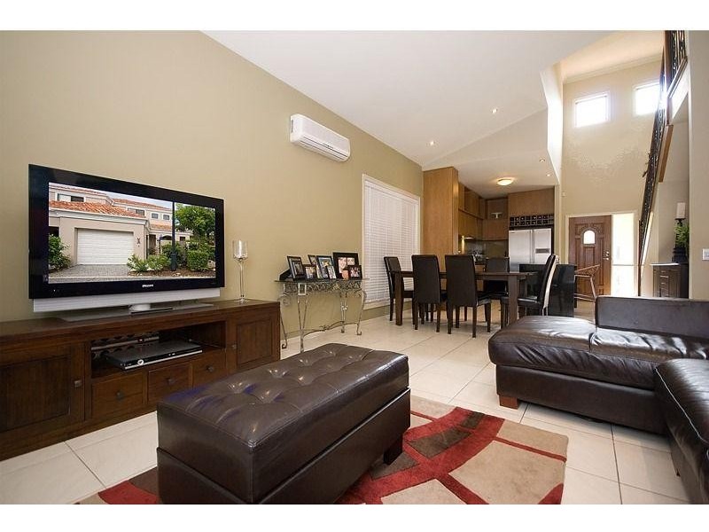 52/7 Elliott Street, Surfers Paradise QLD 4217