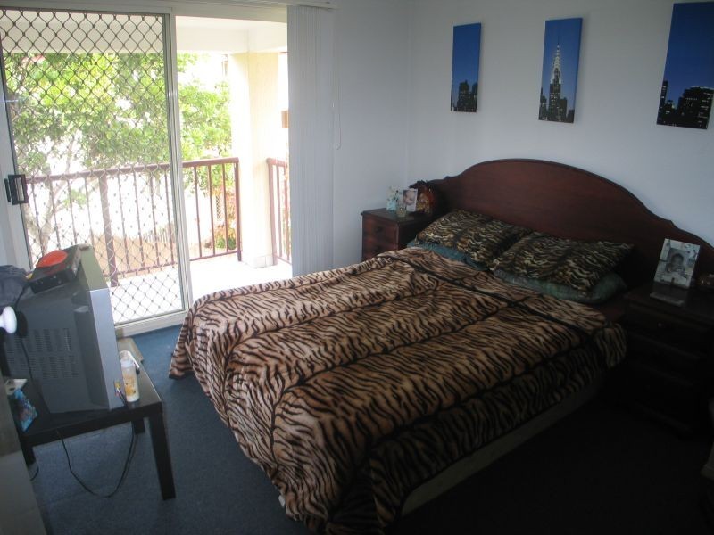 14/102 Alexander Drive, Highland Park QLD 4211