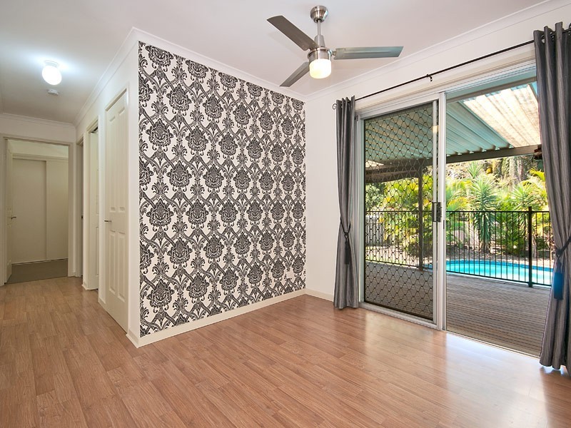 3 Marrantin Court, Carrara QLD 4211