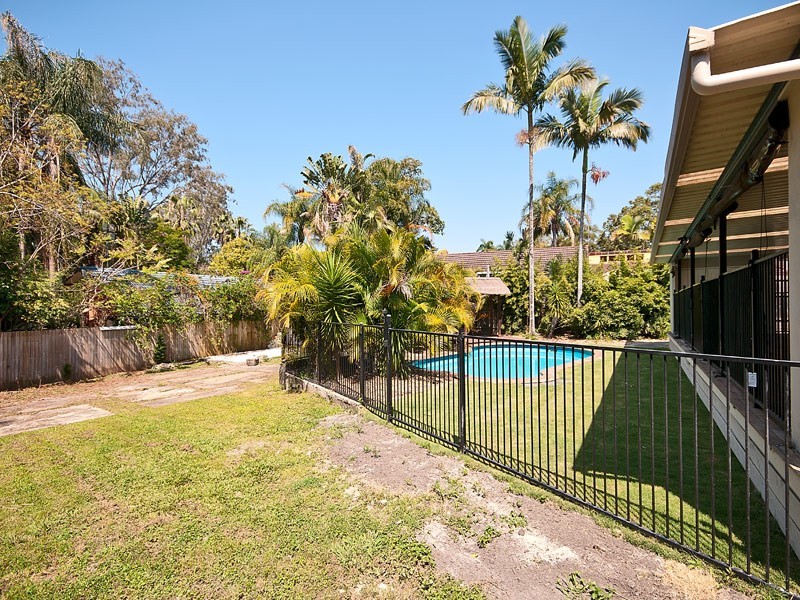 3 Marrantin Court, Carrara QLD 4211
