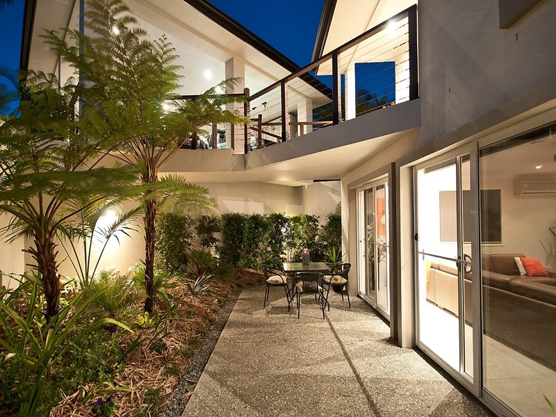 7 Berkley Crt, Highland Park QLD 4211