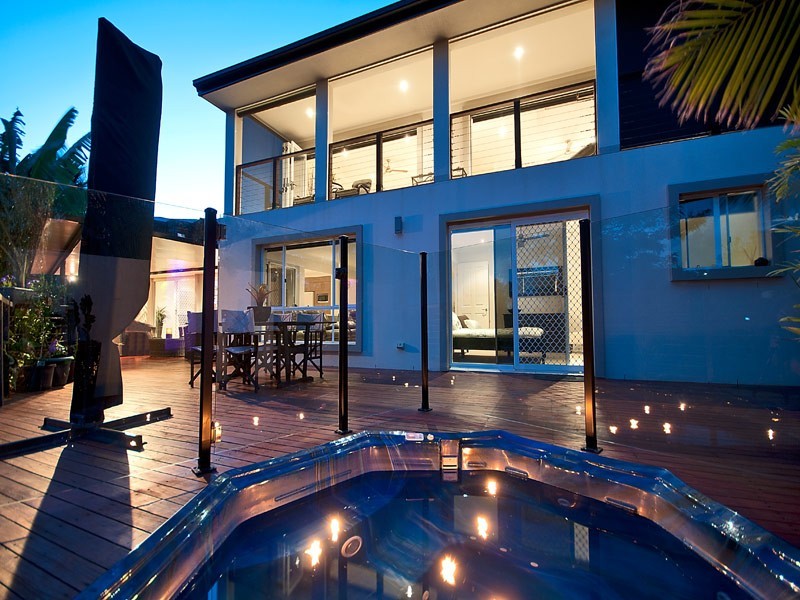 7 Berkley Crt, Highland Park QLD 4211