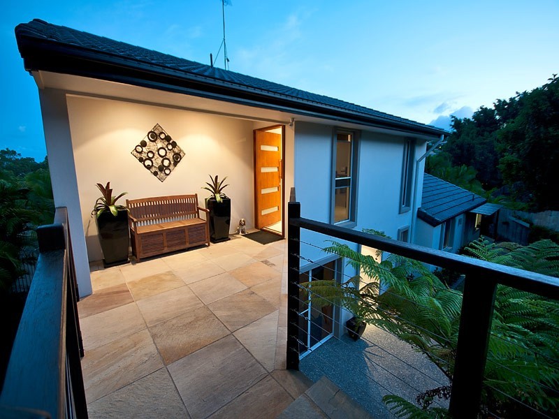 7 Berkley Crt, Highland Park QLD 4211