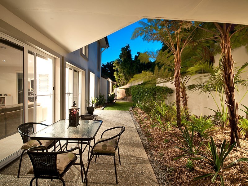 7 Berkley Crt, Highland Park QLD 4211