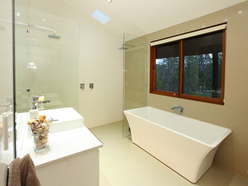 17 Wandin St, Nerang QLD 4211