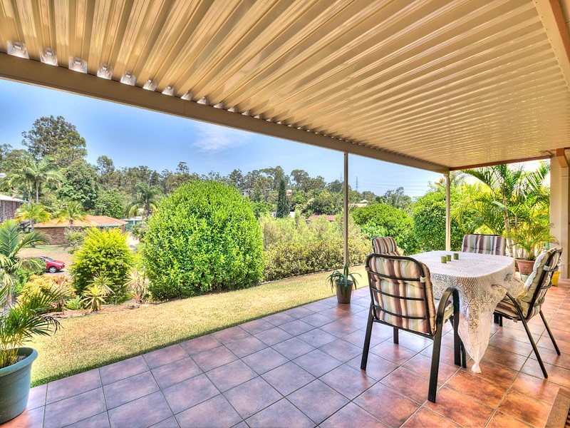 8 Broadview Place, Robina QLD 4226