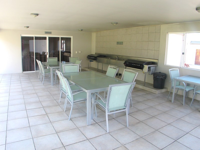 402/33 Clark St, Biggera Waters QLD 4216