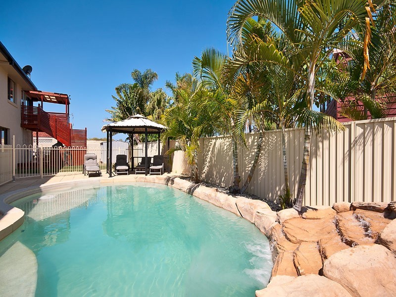 4 Barrine Drive, Worongary QLD 4213