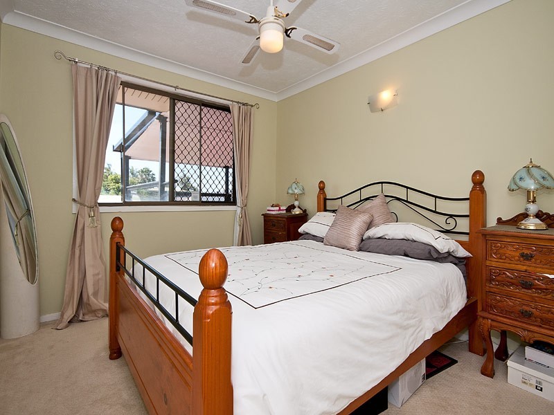 4 Barrine Drive, Worongary QLD 4213