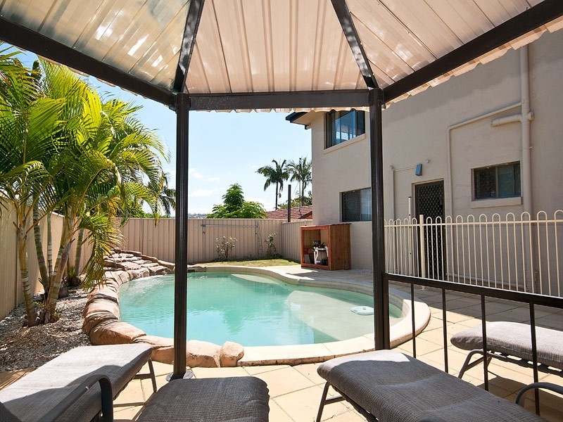 4 Barrine Drive, Worongary QLD 4213